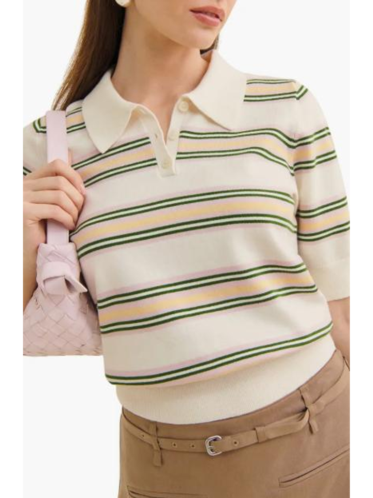 Vehicle traveling data recorder